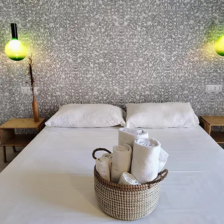 La Casa Di Vibi بيت ضيافة 3*