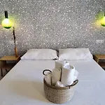 La Casa Di Vibi 게스트하우스 4*
