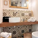 La Casa Di Vibi בית הארחה